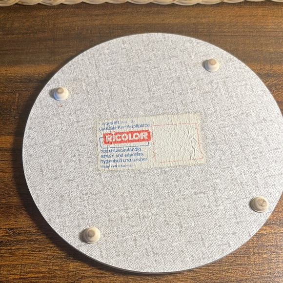 UGC Strawberry Floral Decorative Plate - Picture 2 of 3